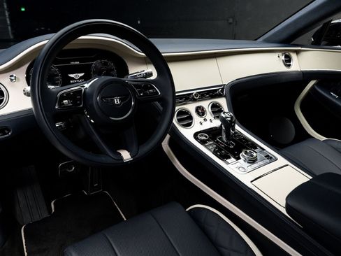 Used 2023 Bentley Continental GT Speed AWD/4WD image 2