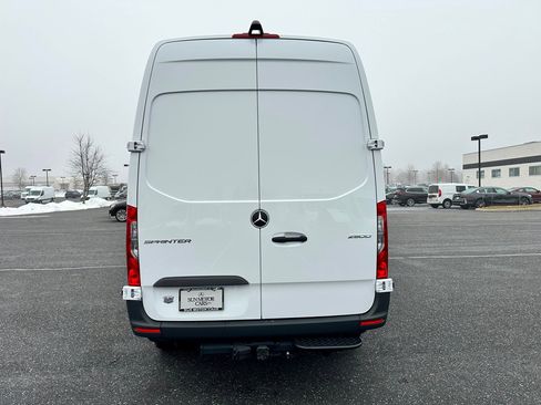 New 2025 Mercedes-Benz Sprinter 2500 image 5