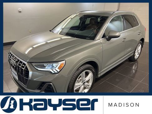 Used 2022 Audi Q3 2.0T Premium Plus w/ Premium Plus Package image 3