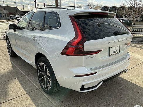 New 2026 Volvo XC60 B5 Plus w/ Climate Package AWD/4WD image 10