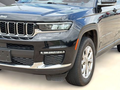 Used 2022 Jeep Grand Cherokee L Limited AWD/4WD image 18