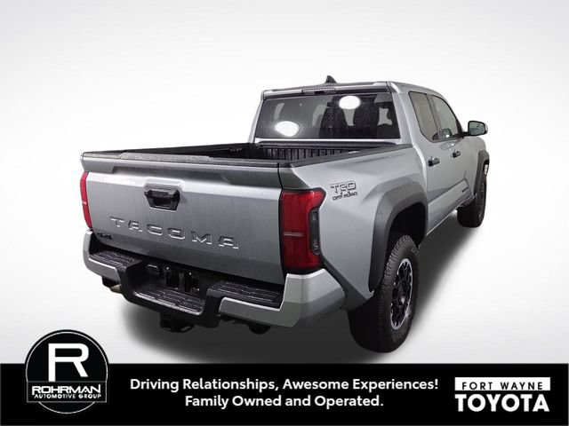 Used 2024 Toyota Tacoma TRD Off-Road AWD/4WD image 7
