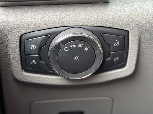 Used 2015 Ford F150 XLT w/ Equipment Group 301A Mid AWD/4WD image 19