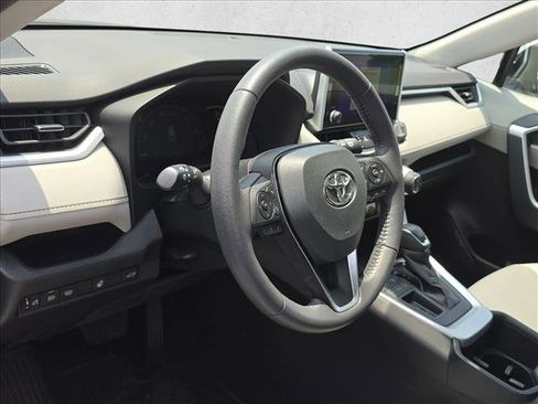 Certified 2023 Toyota RAV4 XLE Premium FWD image 9