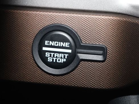 Used 2023 Ford Bronco Outer Banks AWD/4WD image 31