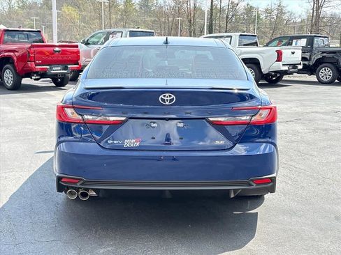 Used 2026 Toyota Camry SE image 29