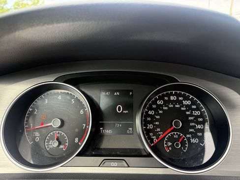 Used 2015 Volkswagen Golf SE FWD image 17