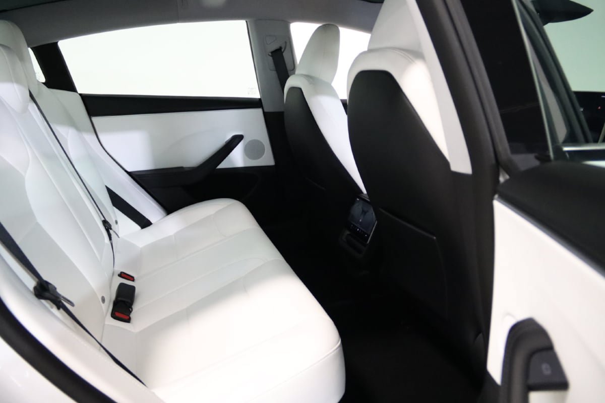 Used 2025 Tesla Model 3 Long Range RWD image 56