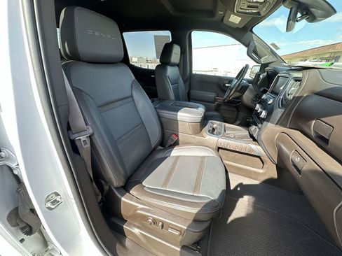 Used 2022 GMC Sierra 1500 Denali w/ Driver Alert Package II image 28