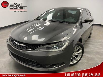Used 2016 Chrysler 200 S w/ Comfort Group