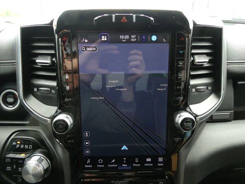 Used 2022 RAM 1500 Laramie AWD/4WD image 33