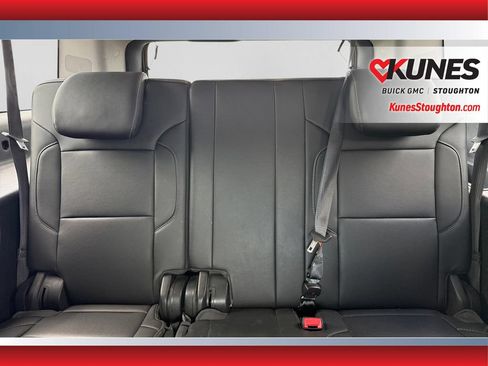 Used 2019 Chevrolet Suburban LT AWD/4WD image 39