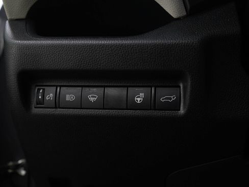 Used 2022 Toyota RAV4 XLE w/ Convenience Package AWD/4WD image 26