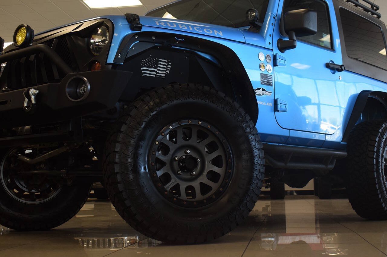 Used 2010 Jeep Wrangler Rubicon w/ PWR Convenience Group AWD/4WD image 12