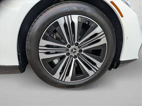 Certified 2023 Mercedes-Benz EQS 450+ Sedan image 23