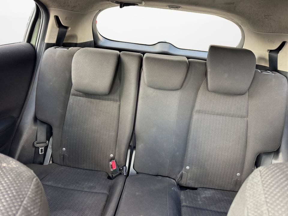 Used 2016 Honda HR-V EX image 12