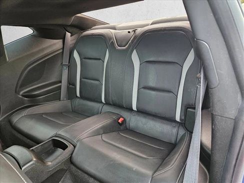 Used 2019 Chevrolet Camaro LT image 17