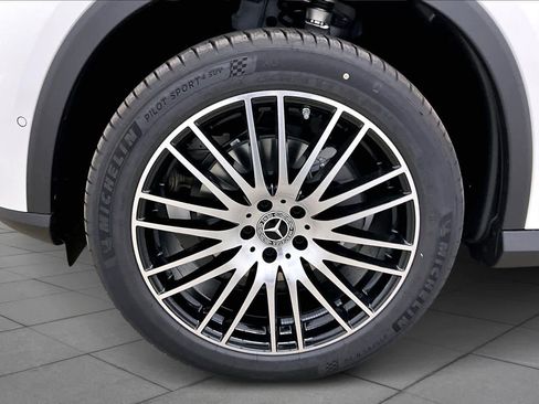 New 2026 Mercedes-Benz GLC 300 image 11