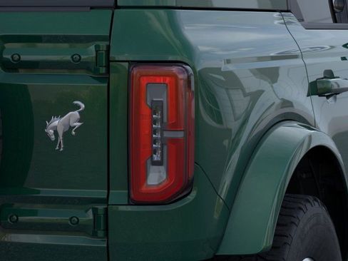 New 2025 Ford Bronco Outer Banks image 24