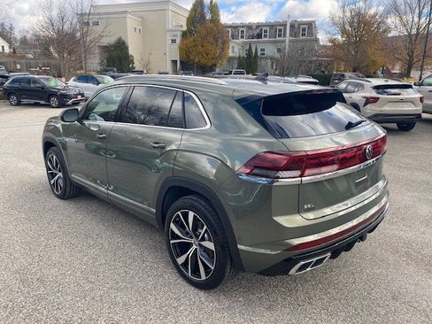 New 2026 Volkswagen Atlas Cross Sport SEL Premium R-Line image 6