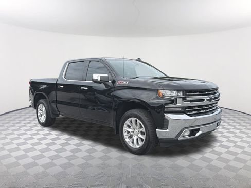 Certified 2022 Chevrolet Silverado 1500 LTZ w/ LTZ Premium Package AWD/4WD image 8