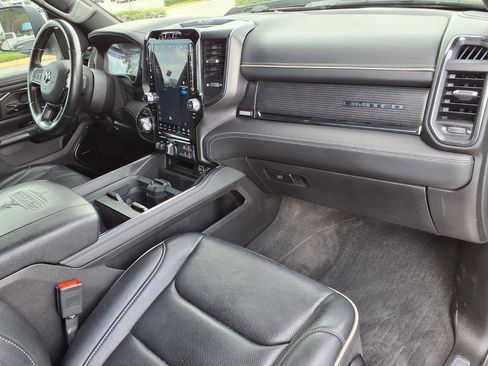 Used 2022 RAM 1500 Limited AWD/4WD image 12