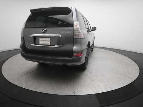 Used 2020 Lexus GX 460 Premium w/ Premium Package AWD/4WD image 13