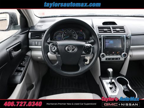 Used 2014 Toyota Camry LE FWD image 17