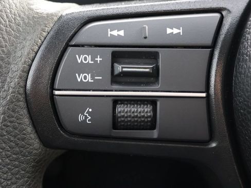 Used 2025 Honda Accord SE image 11