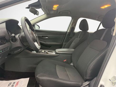Used 2024 Nissan Sentra SV image 12