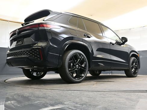 New 2026 Volkswagen Tiguan SE R-Line image 42