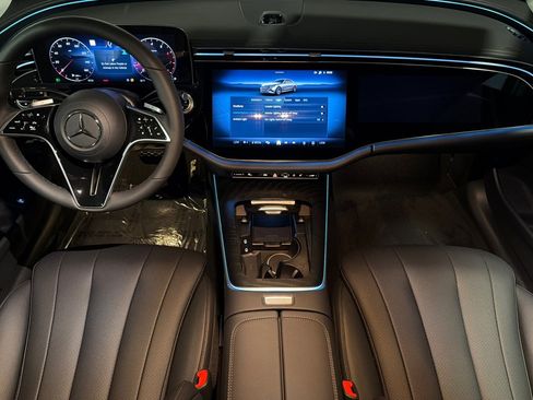 New 2027 Mercedes-Benz E 450 4MATIC Sedan image 12