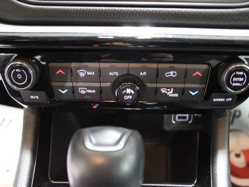 Used 2022 Jeep Compass Trailhawk image 34