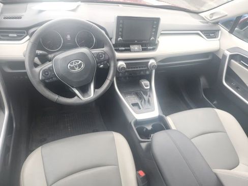 Used 2021 Toyota RAV4 XLE Premium AWD/4WD image 11
