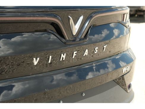 Used 2023 VinFast VF 8 Plus AWD/4WD image 11