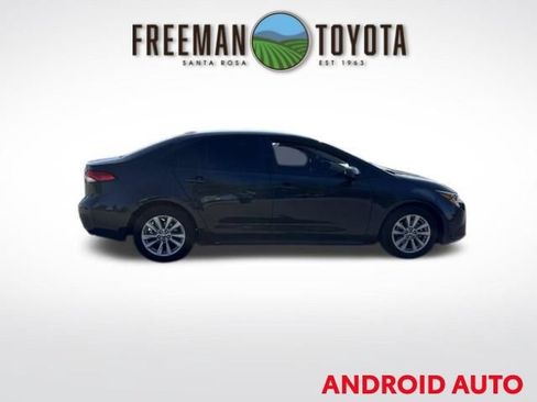 Used 2024 Toyota Corolla LE w/ LE Convenience Package FWD image 4