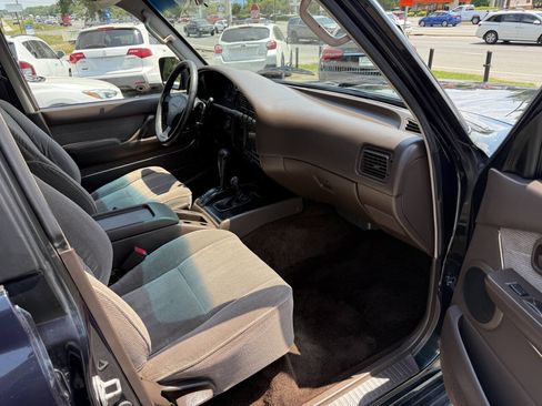 Used 1993 Toyota Land Cruiser AWD/4WD image 13