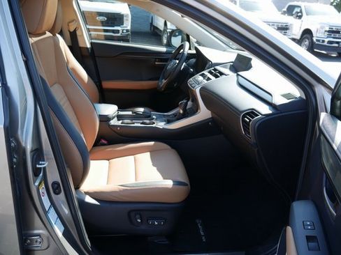 Used 2015 Lexus NX 200t AWD image 31