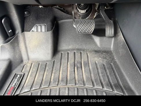 Used 2023 Nissan Pathfinder SV w/ SV Premium Package image 25