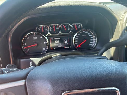 Used 2015 GMC Sierra 2500 SLE AWD/4WD image 9