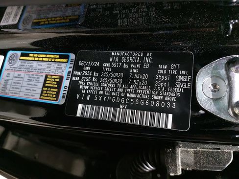 Used 2025 Kia Telluride S AWD/4WD image 37