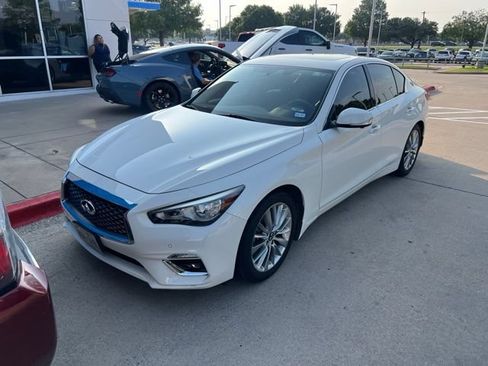 Used 2022 INFINITI Q50 Luxe w/ Cargo Package RWD image 2