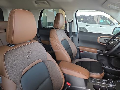 New 2025 Ford Bronco Sport Outer Banks w/ Outer Banks Tech Package+ AWD/4WD image 9