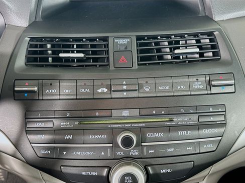 Used 2009 Honda Accord EX-L image 21