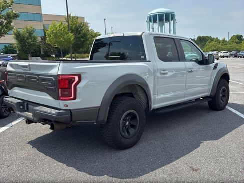 Used 2017 Ford F150 Raptor w/ Equipment Group 802A Luxury AWD/4WD image 5