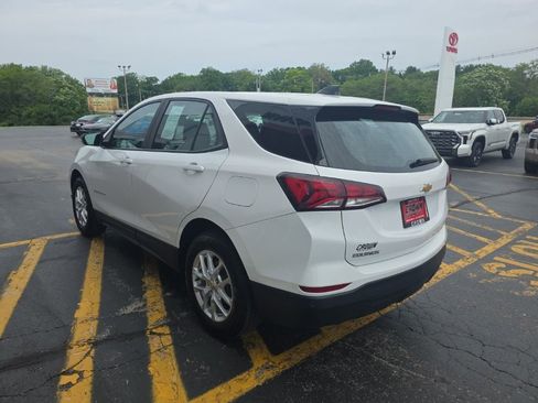 Used 2024 Chevrolet Equinox LS FWD image 6