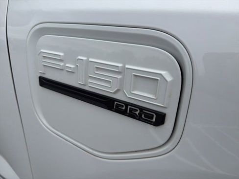 Used 2022 Ford F150 Lightning Pro AWD/4WD image 5