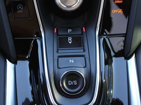 Used 2025 Acura RDX SH-AWD w/ Advance Package image 25