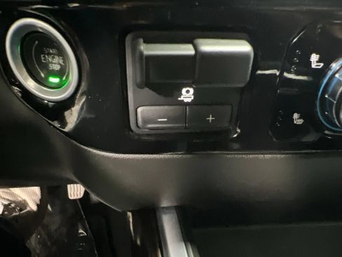 Used 2022 GMC Sierra 1500 Elevation w/ X31 Off-Road Package AWD/4WD image 41