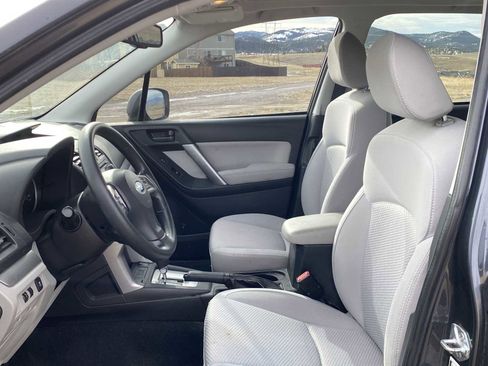 Used 2015 Subaru Forester 2.5i Premium w/ All-Weather Package image 15